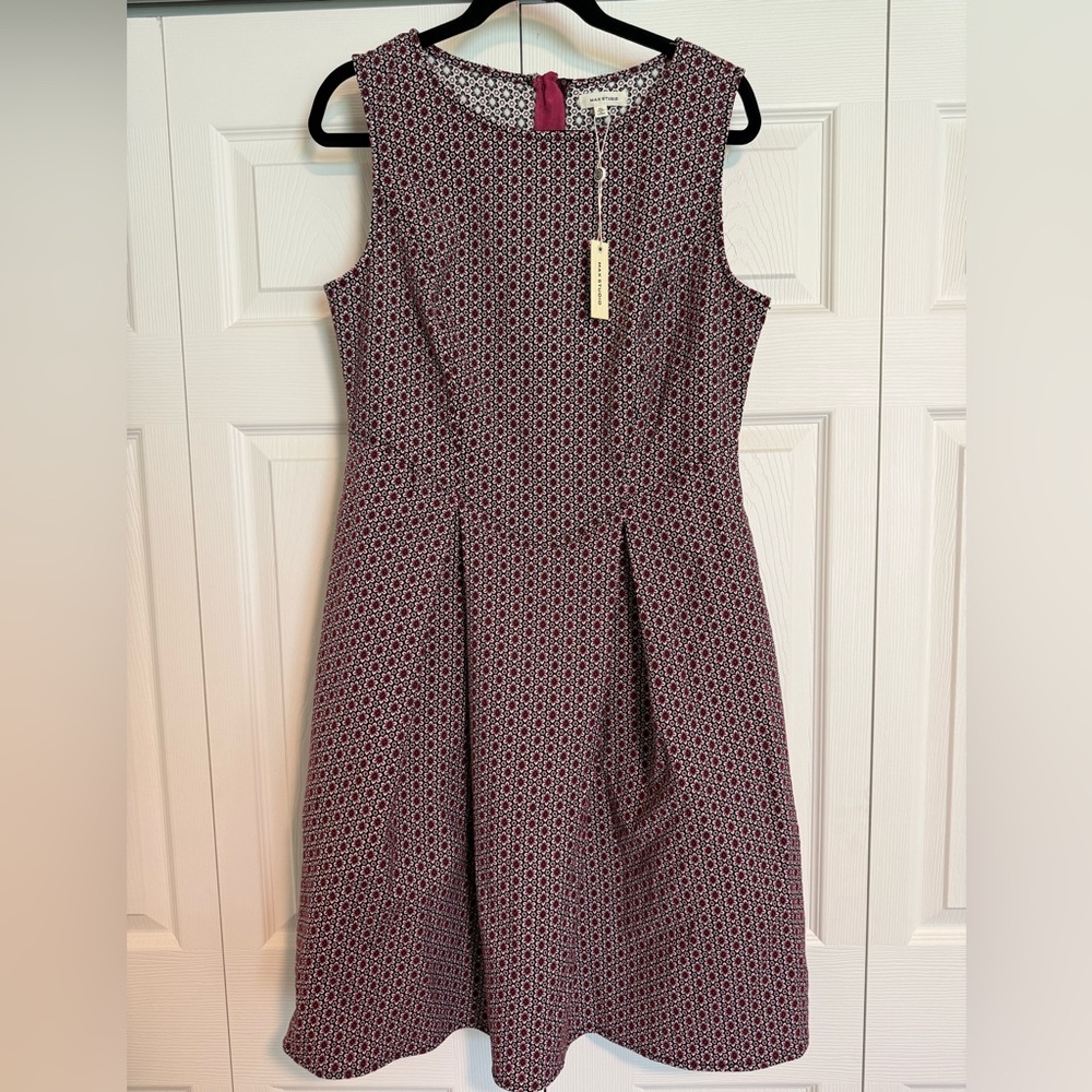 Max Studio Geometric Print Midi Dress